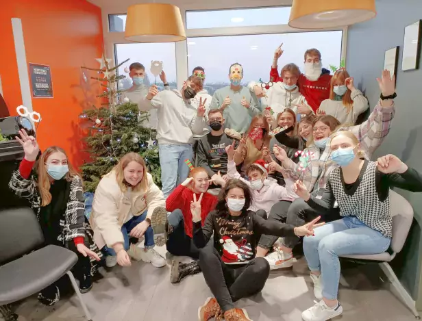 Le-Campus-de-Caen-vous-souhaite-de-bonnes-fêtes-de-fin-d'année-!-(2)