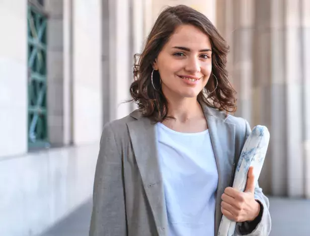 poursuite-études-après-BTS---AFTEC-Laval---école-de-commerce